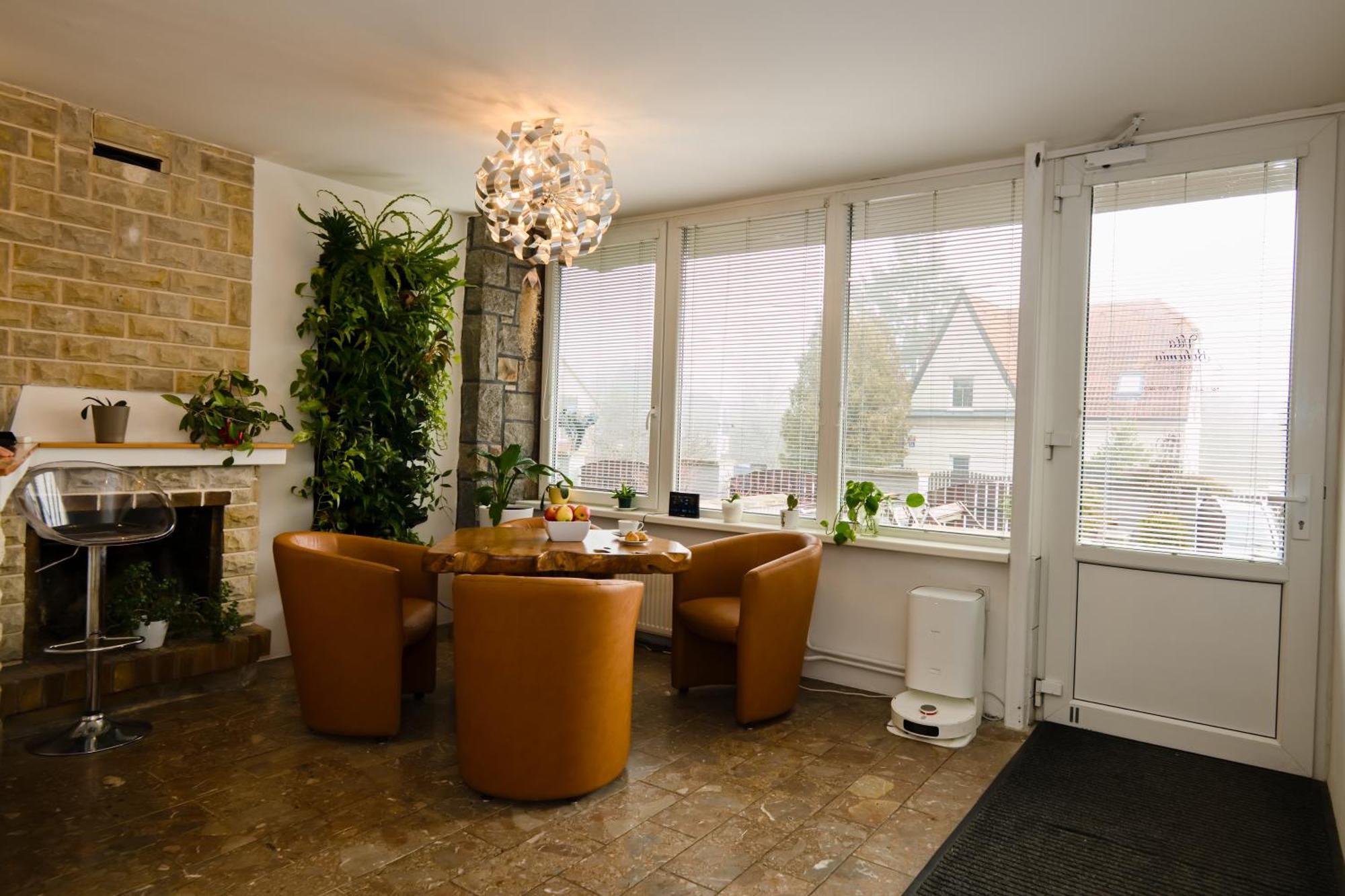 Wellness Vila Bohemia Прага Экстерьер фото