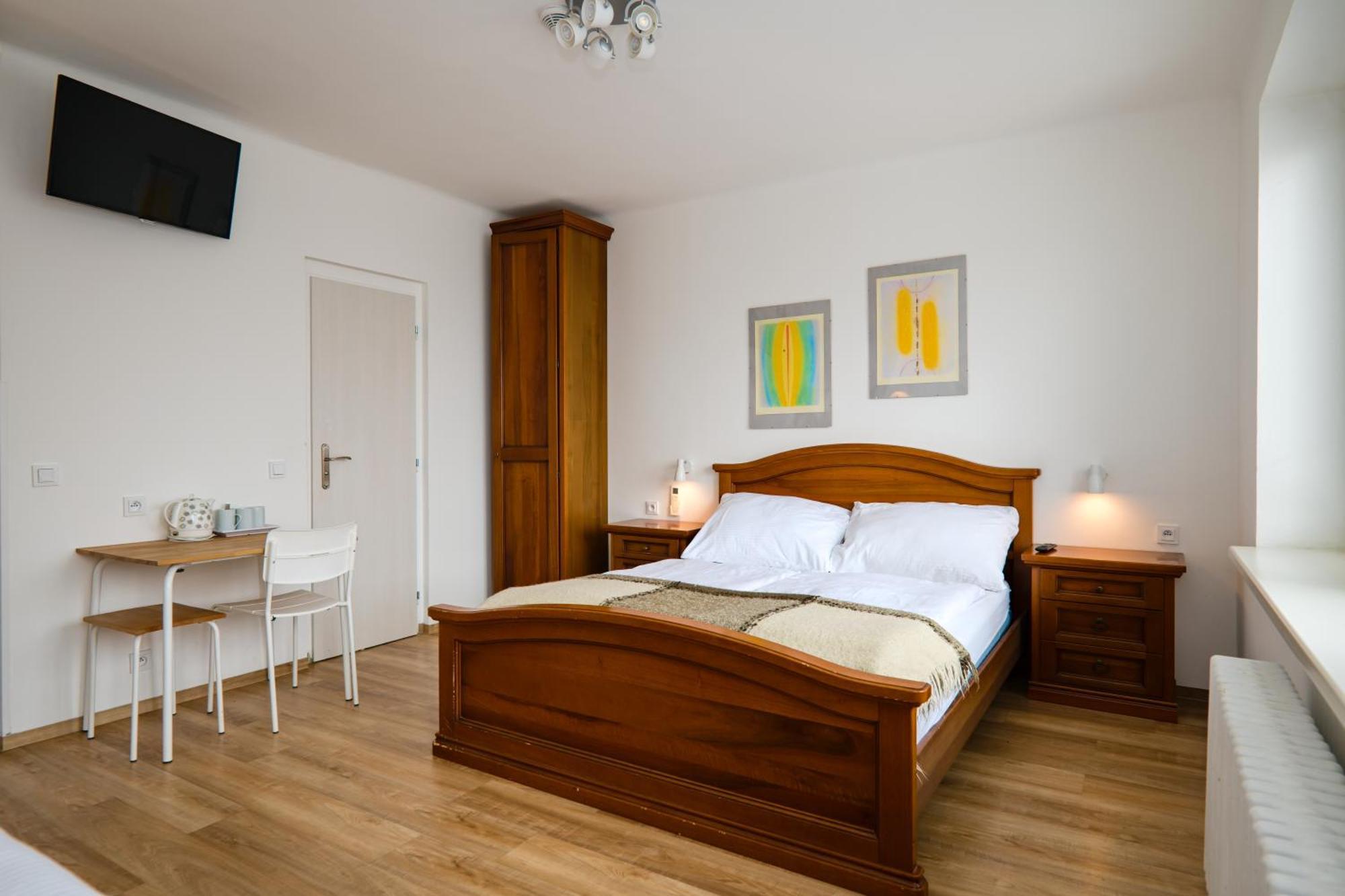 Wellness Vila Bohemia Прага Экстерьер фото