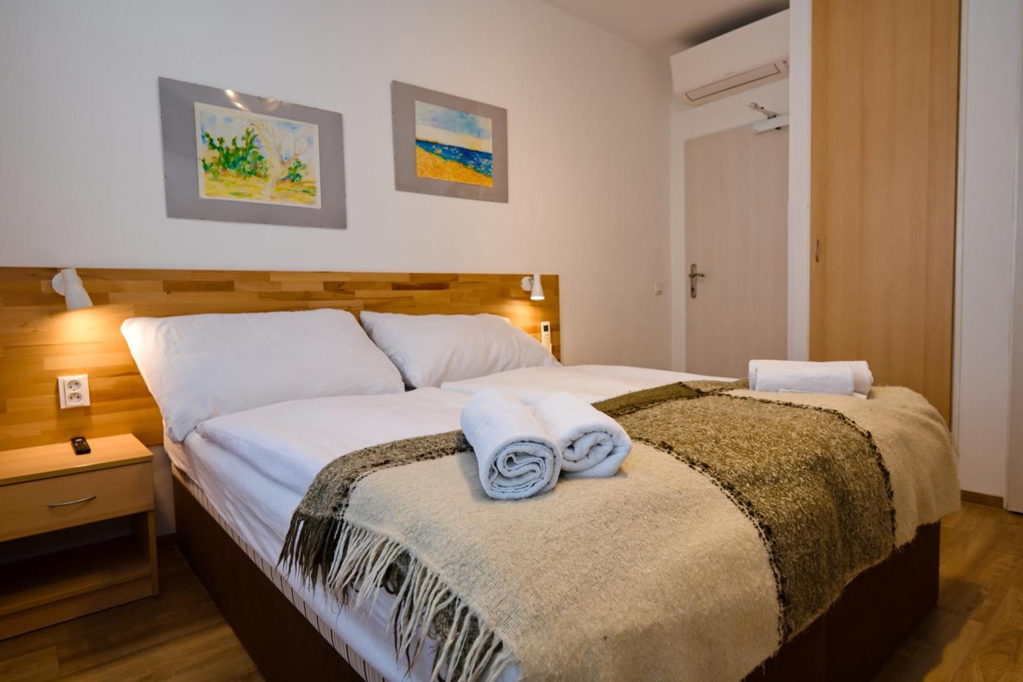 Wellness Vila Bohemia Прага Экстерьер фото