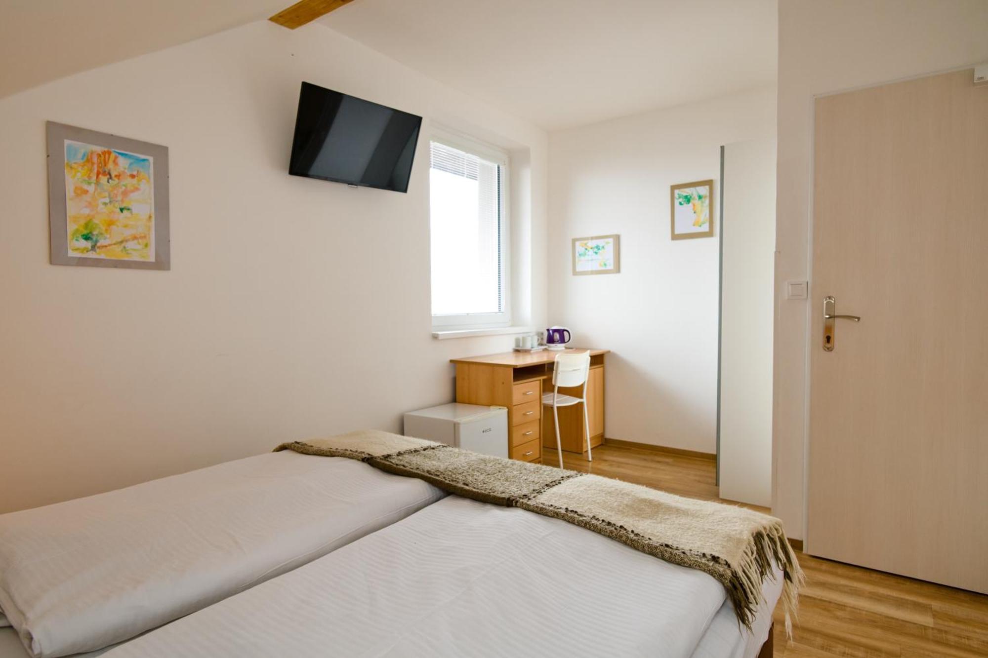 Wellness Vila Bohemia Прага Экстерьер фото