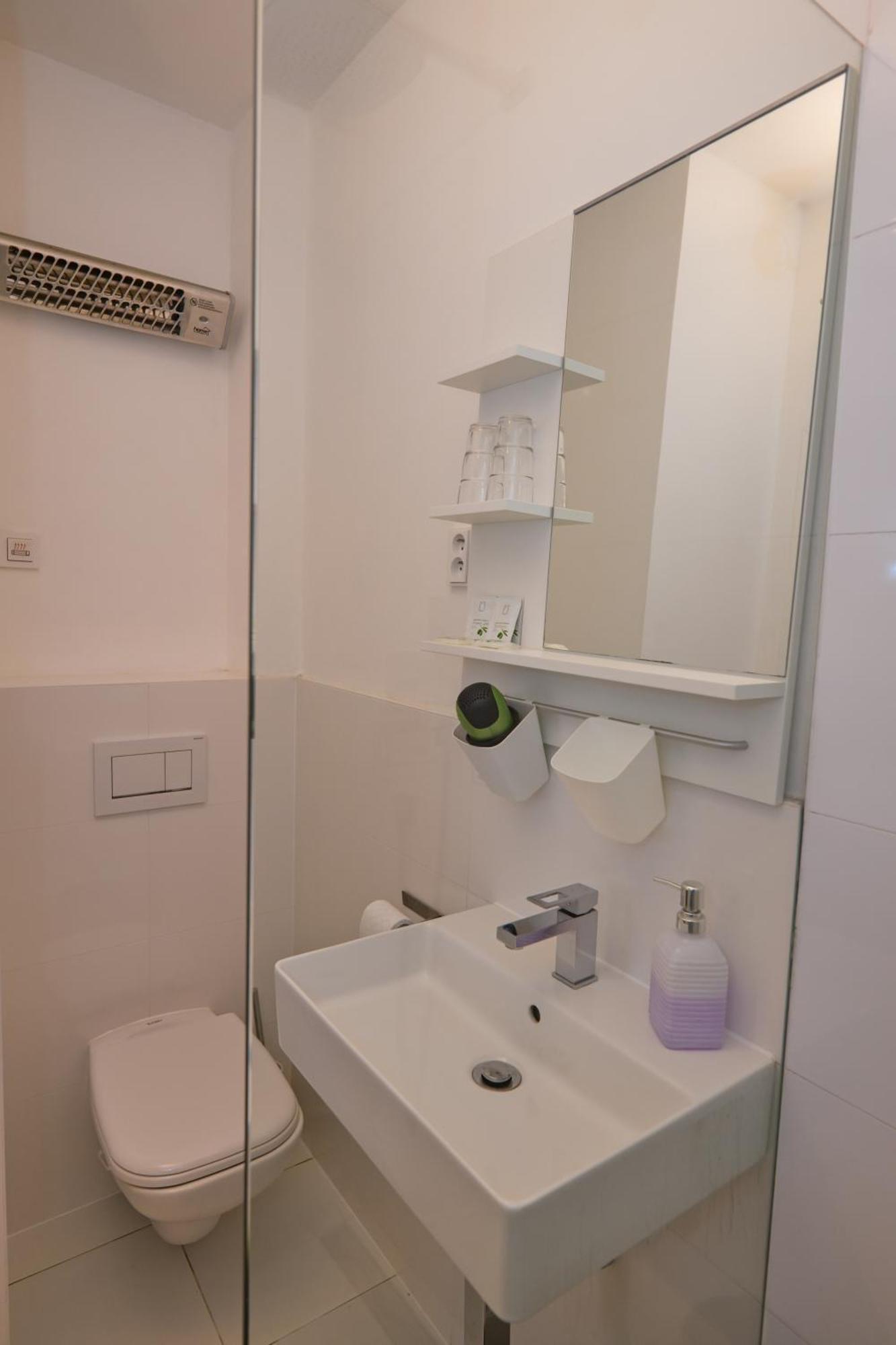 Wellness Vila Bohemia Прага Экстерьер фото